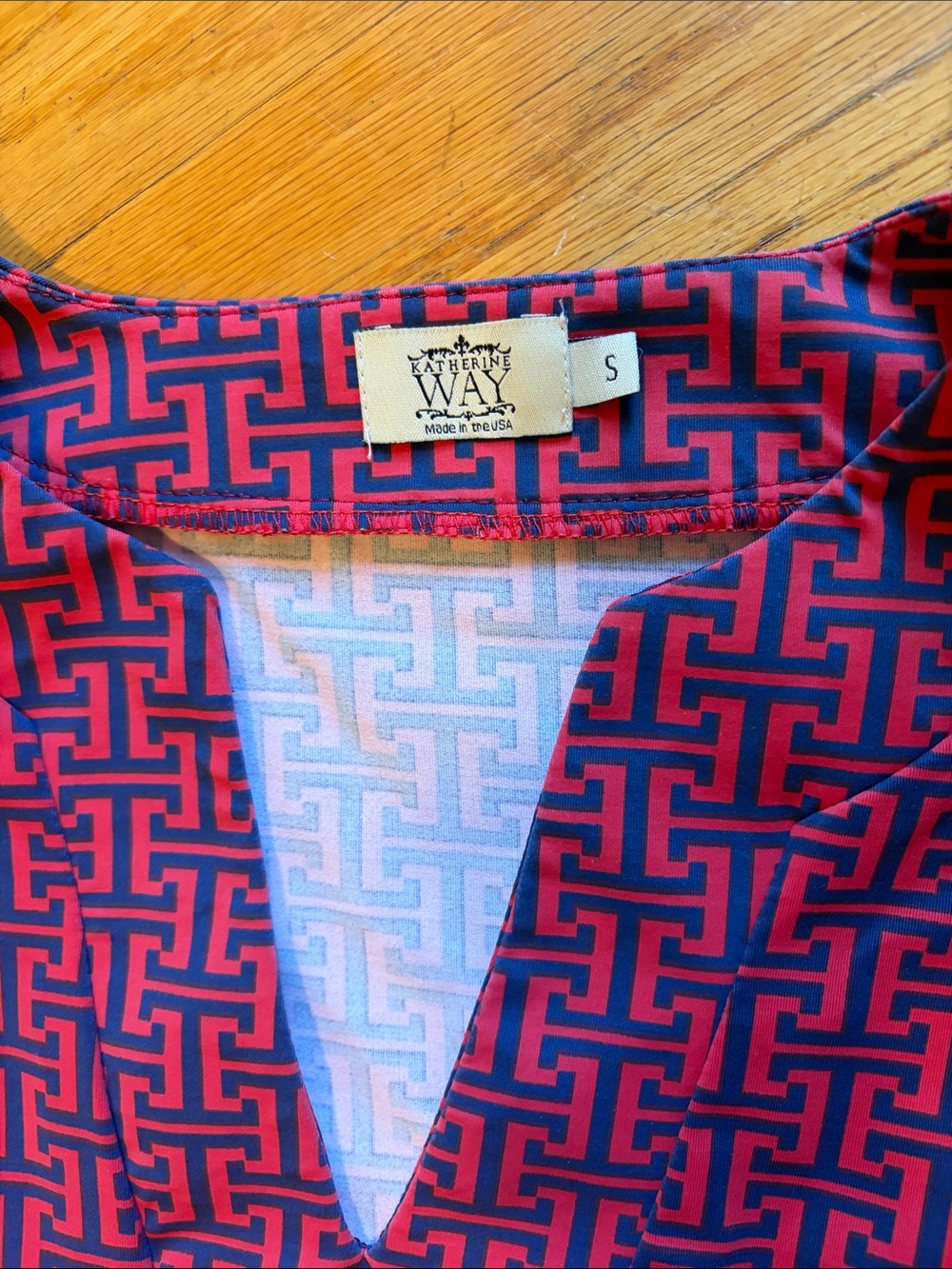 Patterned Shift Dress - Picture 2 of 4
